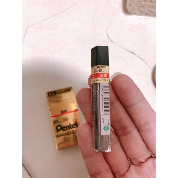 Ruột Chì Kim Pentel Hi-Polymer Super 2B Ngòi 0.5mm