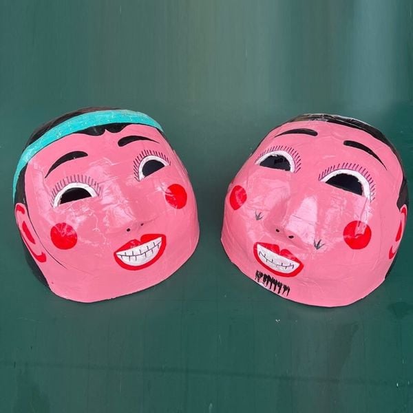 Mặt nạ Trung Thu - Mặt nạ Chí Phèo, Thị Nở - Mặt nạ bồi dân gian - Mặt nạ vẽ tay dân gian - Trang trí Trung Thu