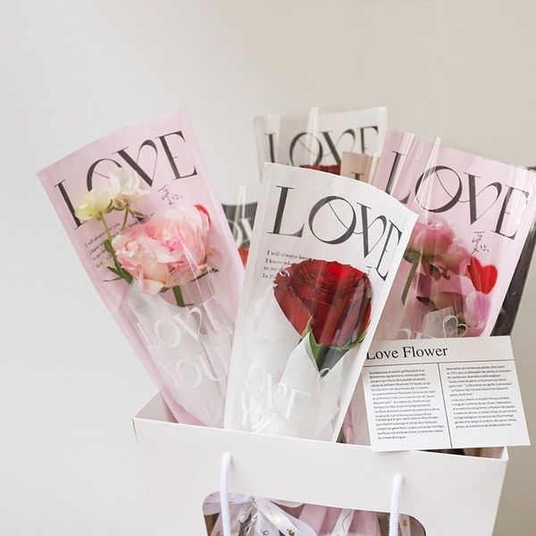 Tập 20 túi đựng hoa 1 bông chữ love khổ 14cm*40cm