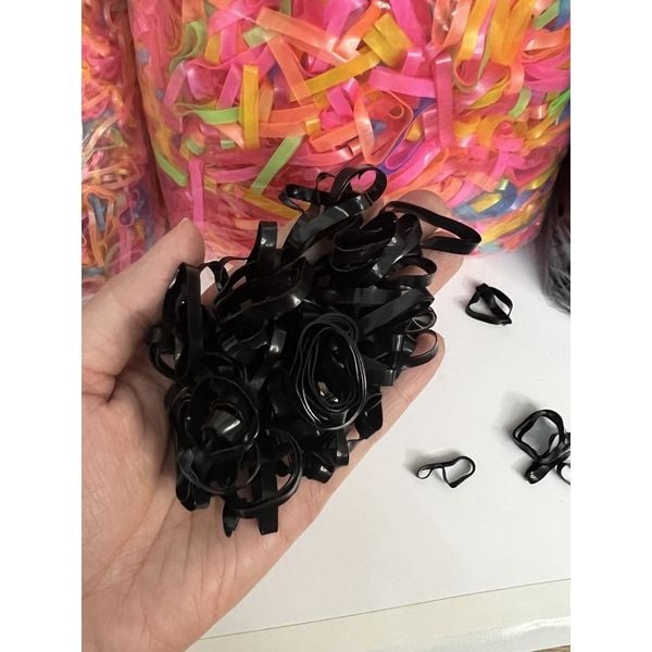 100Gram Chun buộc tóc nhiều màu- chun nịt dùng 1 lần