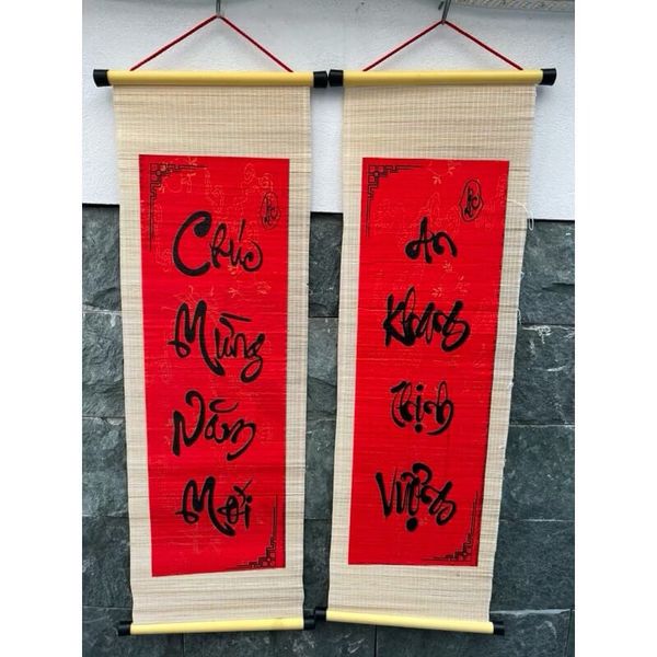Cặp mành tre câu đối đỏ viết chữ Thư Pháp - Mành tre câu đối đỏ Decor trang trí Tết