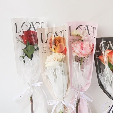 Tập 20 túi đựng hoa 1 bông chữ love khổ 14cm*40cm