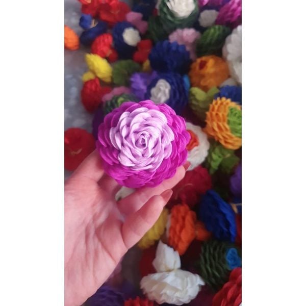 Cuộn Giấy Nhún Làm Hoa Đủ Màu - Giá Rẻ-khổ 50cm*2,5met