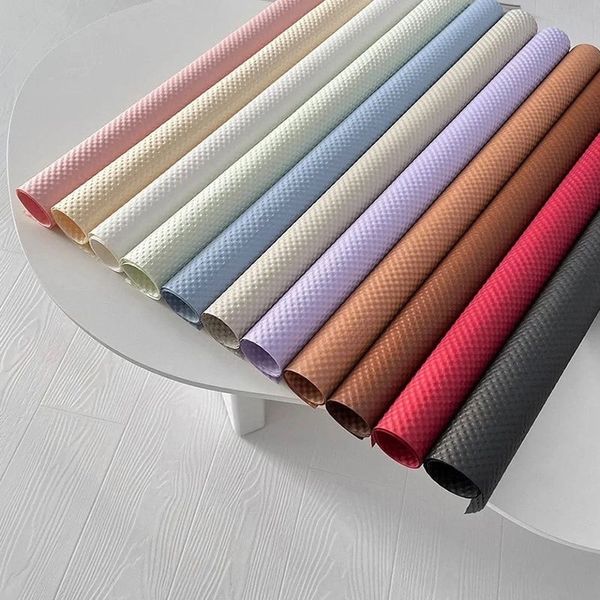 Giấy gói hoa vân dập nổi - mẫu mới nhất - tập 10 tờ