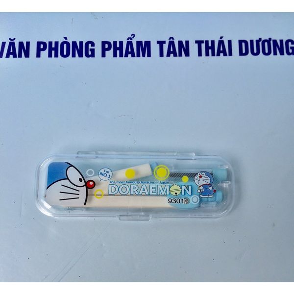 COMPA CHÌ KIM BẤM DORAEMON 9301 - 2 MÀU - DỄ THƯƠNG
