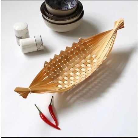 Thuyền tre decor trang trí đựng đồ ăn, hoa quả, trang trí đựng oản