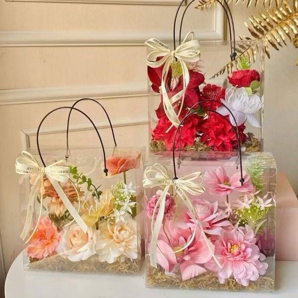Túi đựng hoa - Túi hộp đựng hoa mica trong suốt kèm quai xách - Dùng đựng hoa, đựng quà tặng