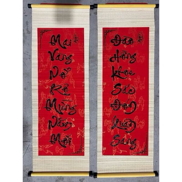 Cặp mành tre câu đối đỏ viết chữ Thư Pháp - Mành tre câu đối đỏ Decor trang trí Tết