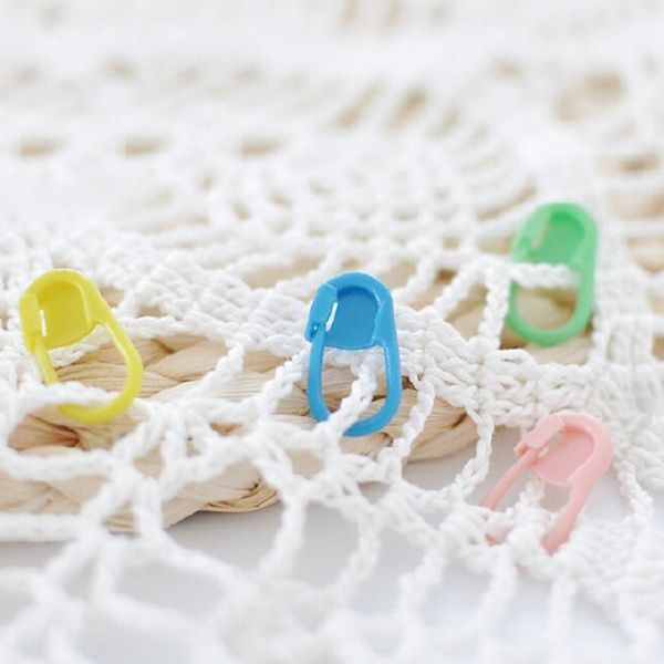 Set 10 chiếc ghim đánh dấu len băng nhựa nhiều màu sắc - chuyên dụng cho đan len