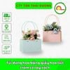 Túi đựng hoa bằng giấy hoạ tiết trám có tay xách