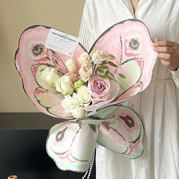 Giấy gói hoa hình con bướm - Gói hoa tươi, hoa sáp cực xinh