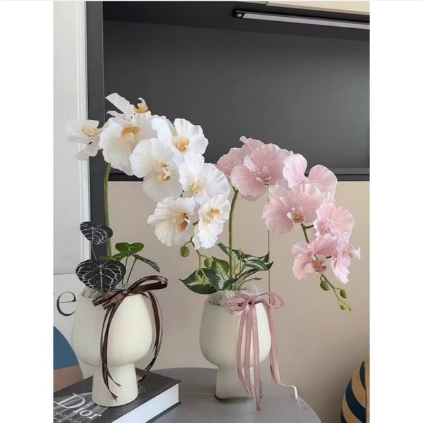 HOA GIẢ , Cành hoa lan hồ điệp giả , bằng cao su ,1 nhánh có 5 bông cánh xoăn - Decor Trang trí nhà cửa cực sang trọng
