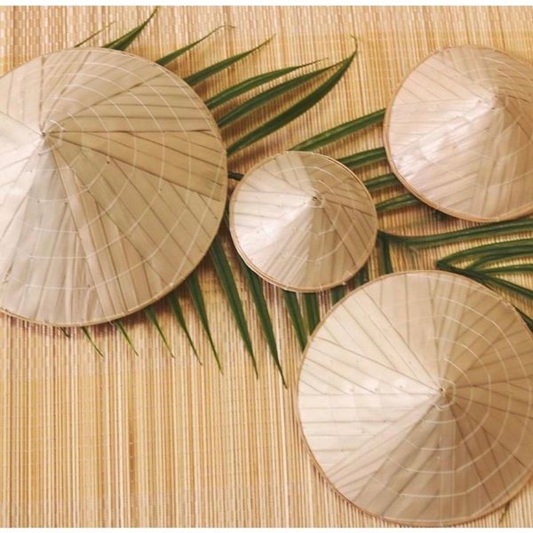 Nón lá Việt Nam - Nón lá trang trí làm decor, trang trí tết siêu đẹp - Đủ Size a07
