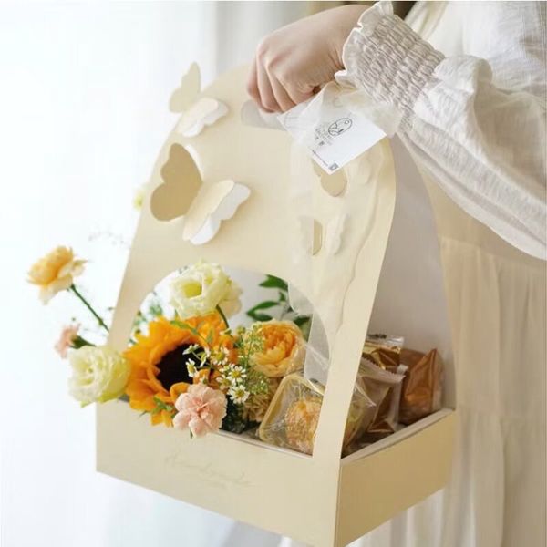 Túi đựng hoa - Túi giấy quai xách hoạ tiết cánh bướm cao cấp - Túi đựng hoa tươi, hoa sáp cực xinh
