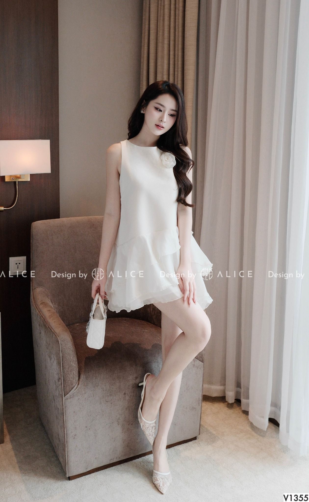  Váy Chất Chéo Rubi Phối Tơ Óng Hàn Kèm Hoa V1355 