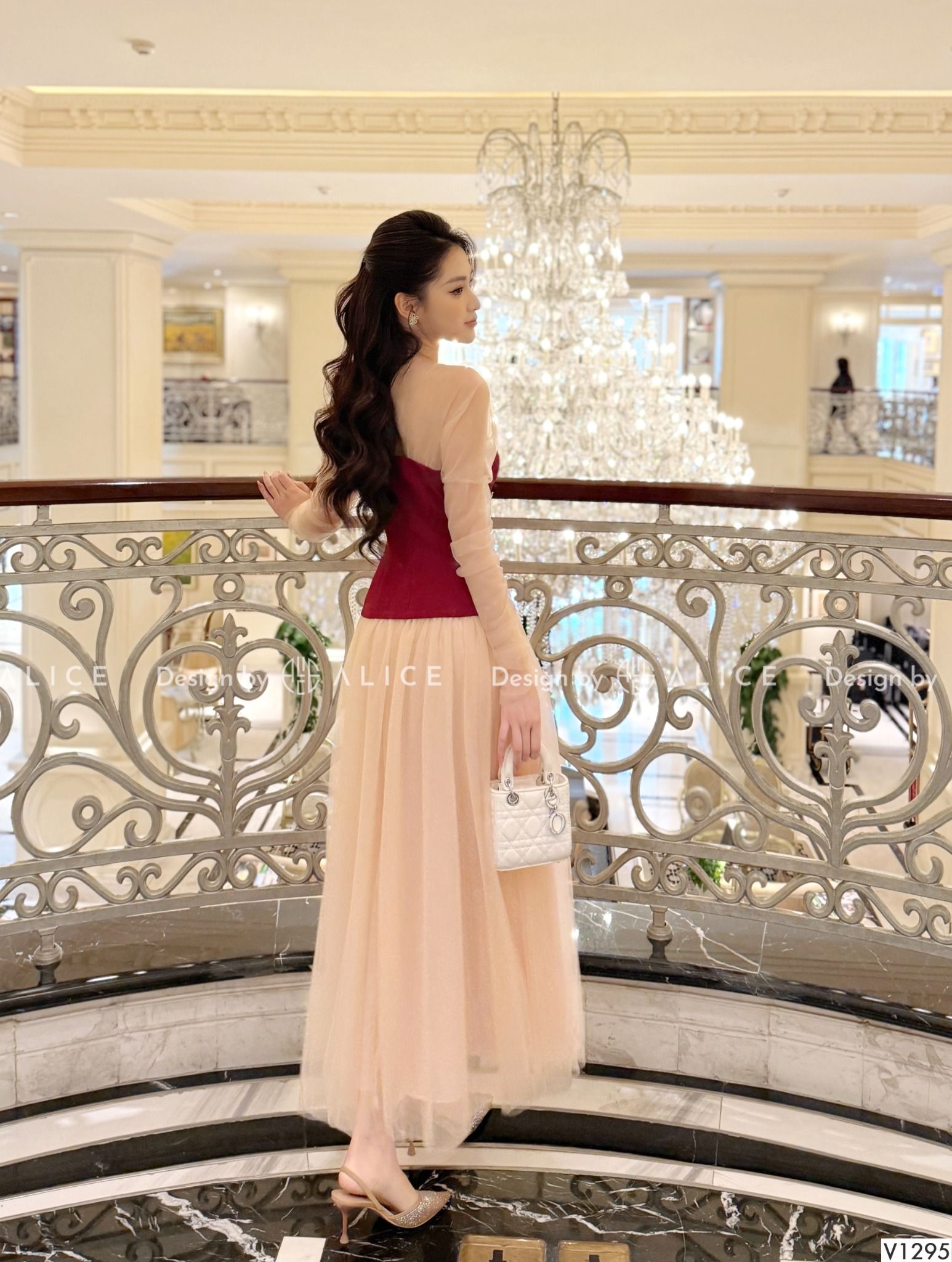  Váy Chất Chéo Rubi Phối Lưới V1295 