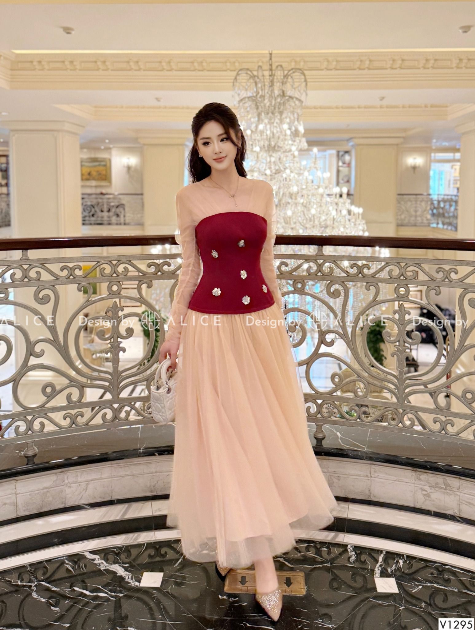  Váy Chất Chéo Rubi Phối Lưới V1295 