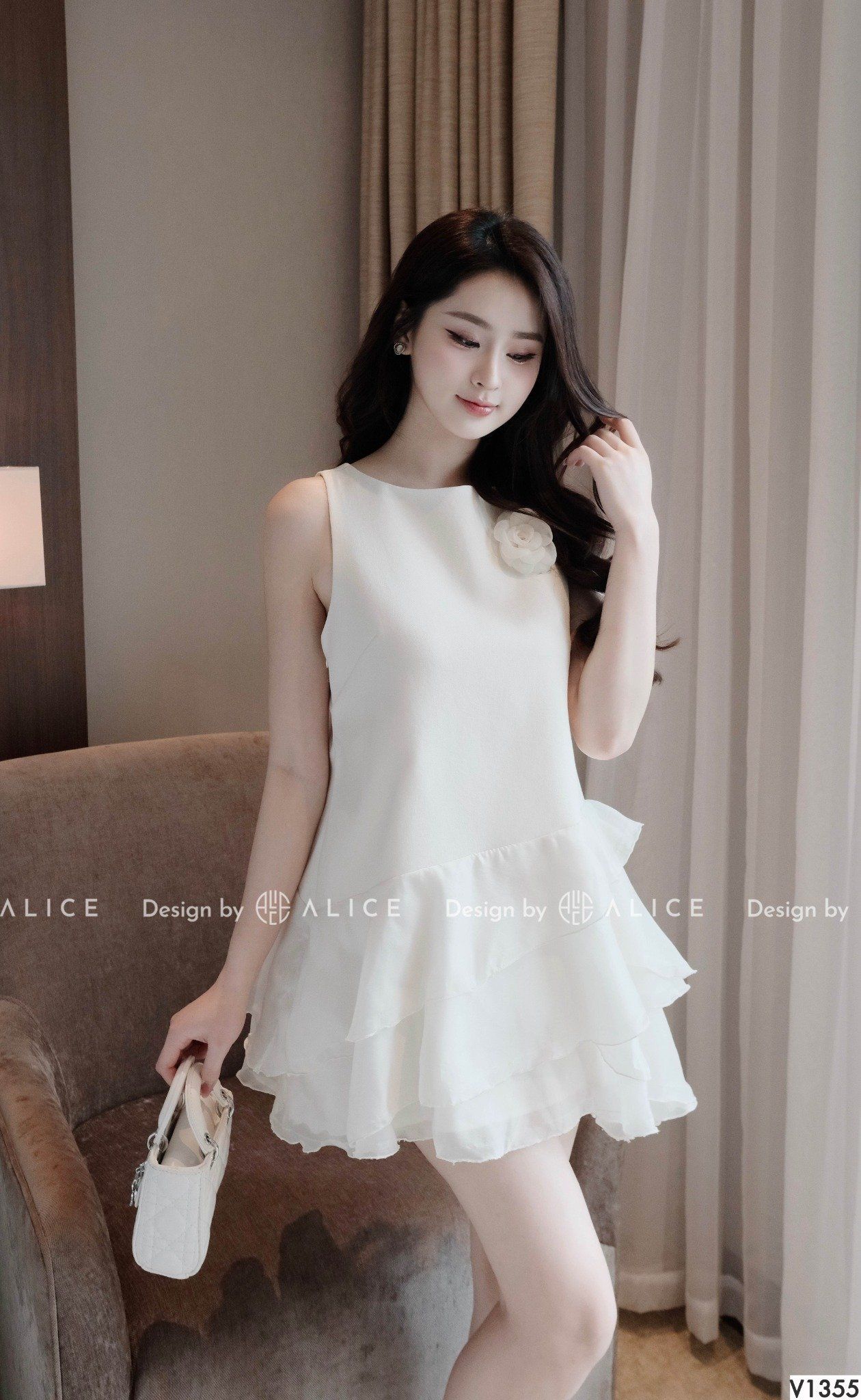  Váy Chất Chéo Rubi Phối Tơ Óng Hàn Kèm Hoa V1355 