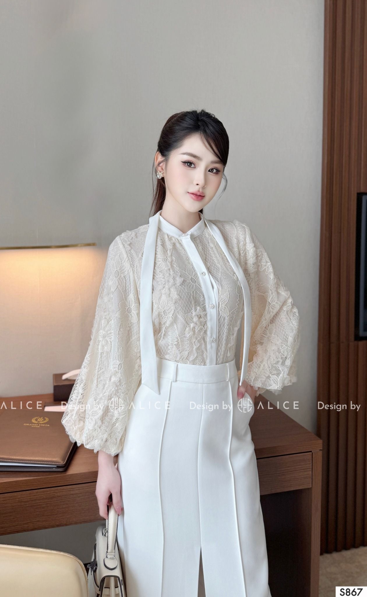  Set Áo Ren & Chân Váy Xẻ S867 