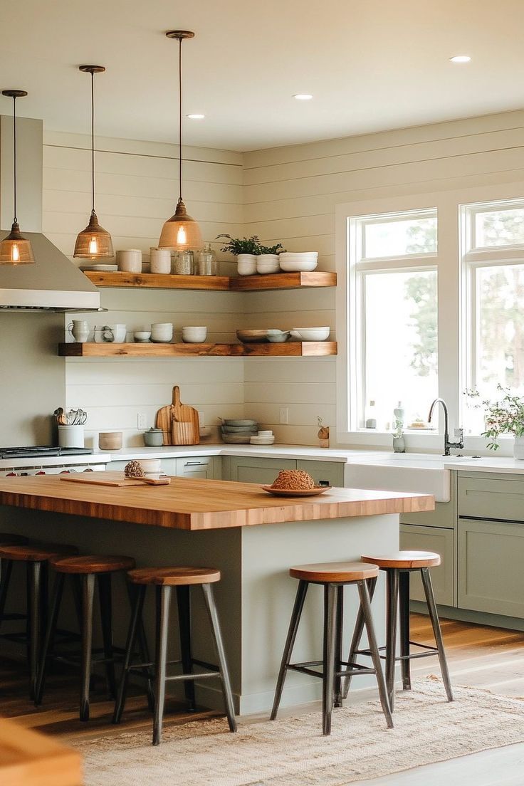  KITCHEN INTERIOR 