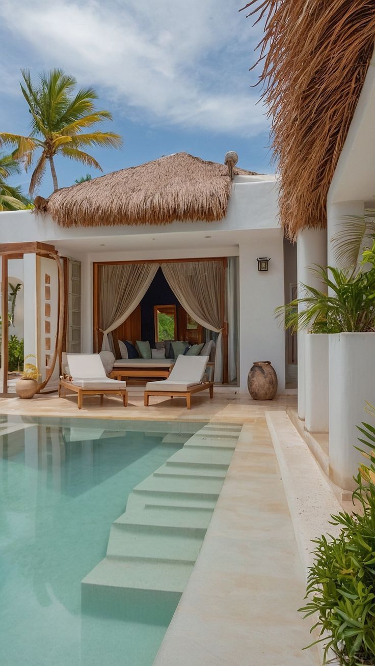  HOTEL - RESORT INTERIOR 