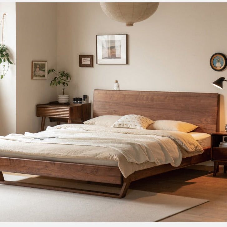  BEDROOM INTERIOR 