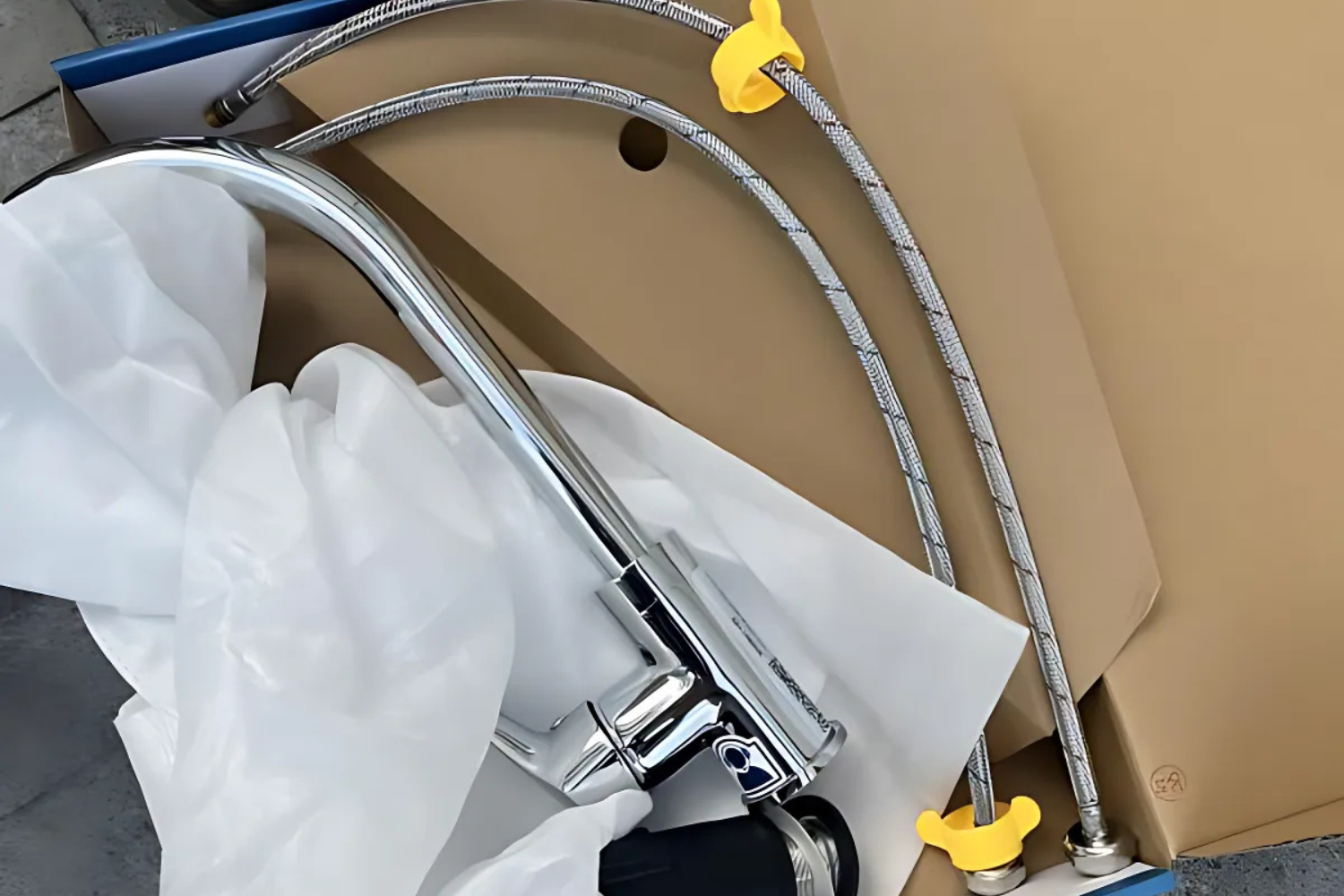 Vòi Rửa Chén Nóng Lạnh Dây Rút Hafele HT21-CH1P245 (577.55.220) | Đồng Thau Mạ Chrome