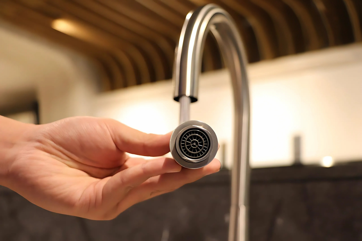 Vòi Rửa Bát Nóng Lạnh Dây Rút Malloca K095-SS | Inox 304