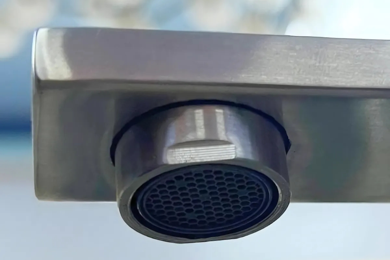 Vòi Rửa Bát Nóng Lạnh Malloca K536S | Inox 304