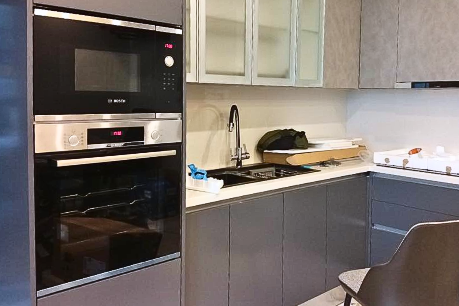 Lò Vi Sóng Âm Tủ Bosch BFL523MS0H Series 4 | Dung Tích 20L