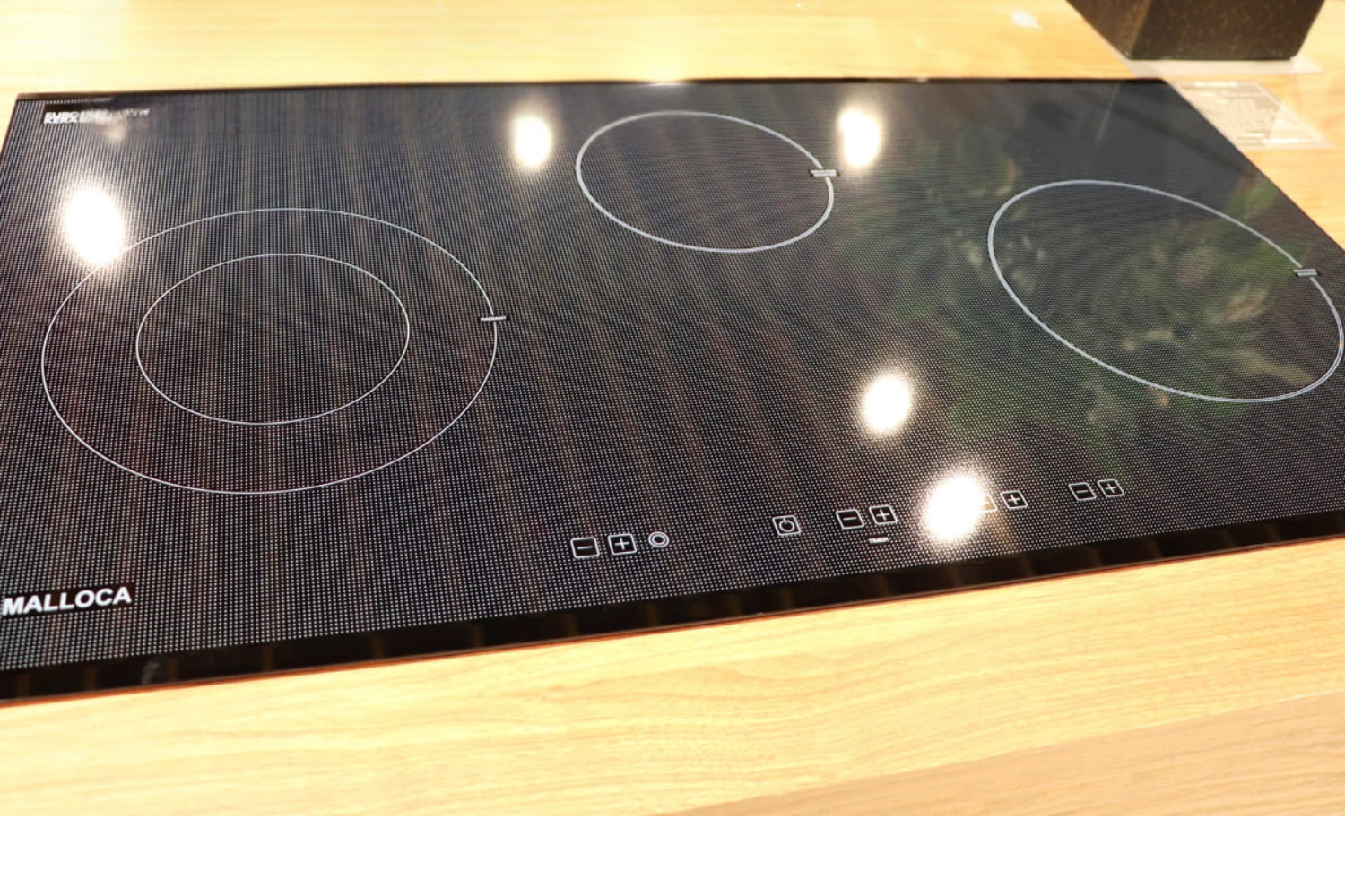 Bếp điện từ Malloca MH-03IRB SB
