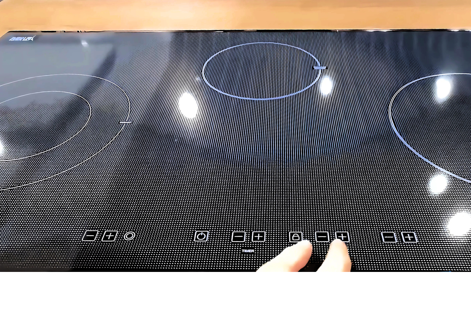 Bếp điện từ Malloca MH-03IRB SB