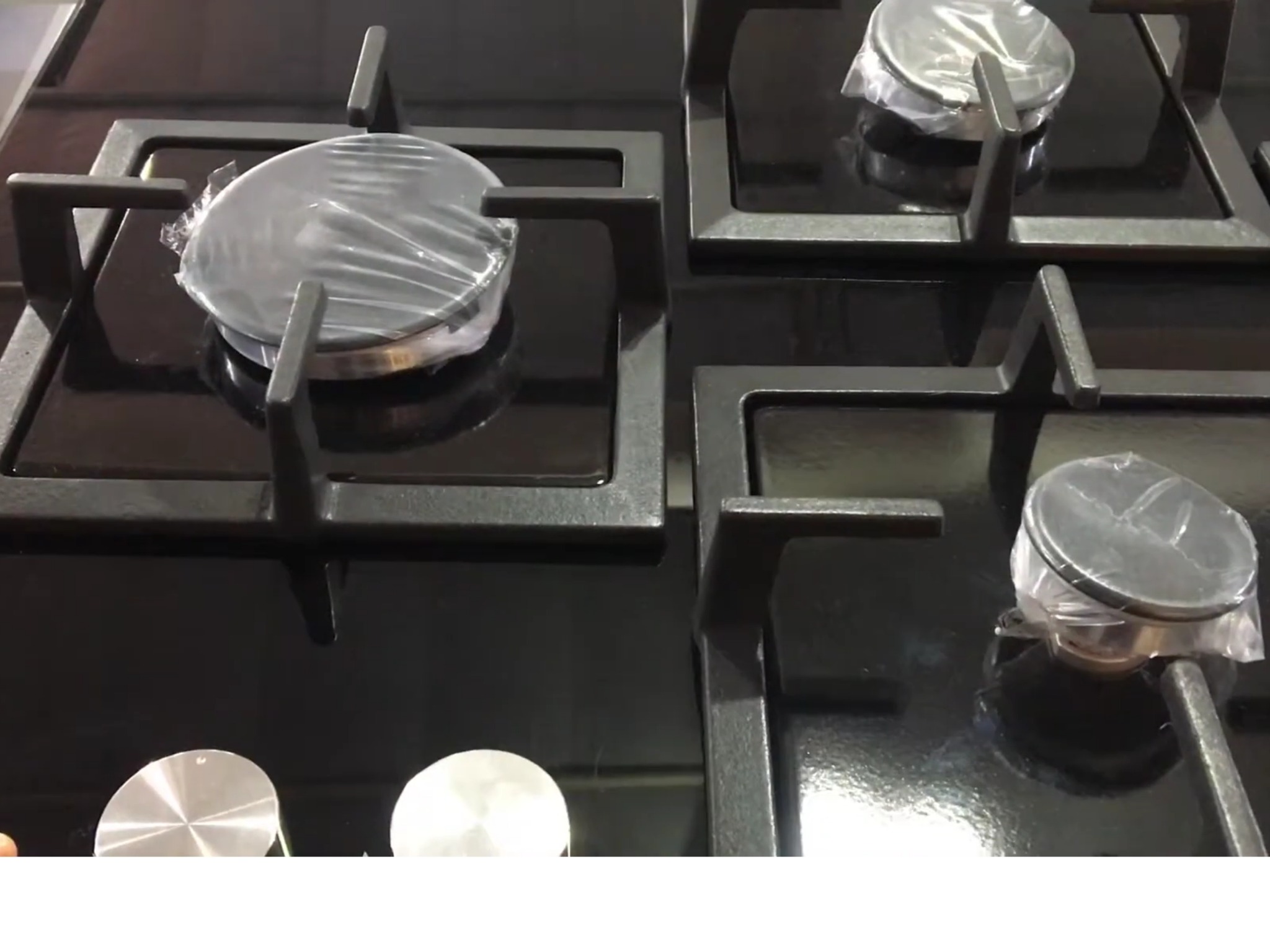 Bếp Gas Malloca GHG724-MCB - Bếp Gas Âm 04 Vùng Nấu