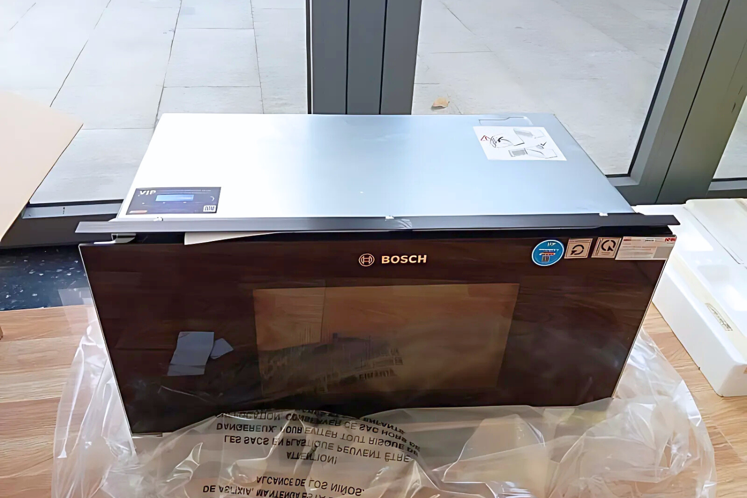 Lò Vi Sóng Không Đĩa Quay Bosch BFL634GS1B Series 8 | Khoang Lò 21 Lít