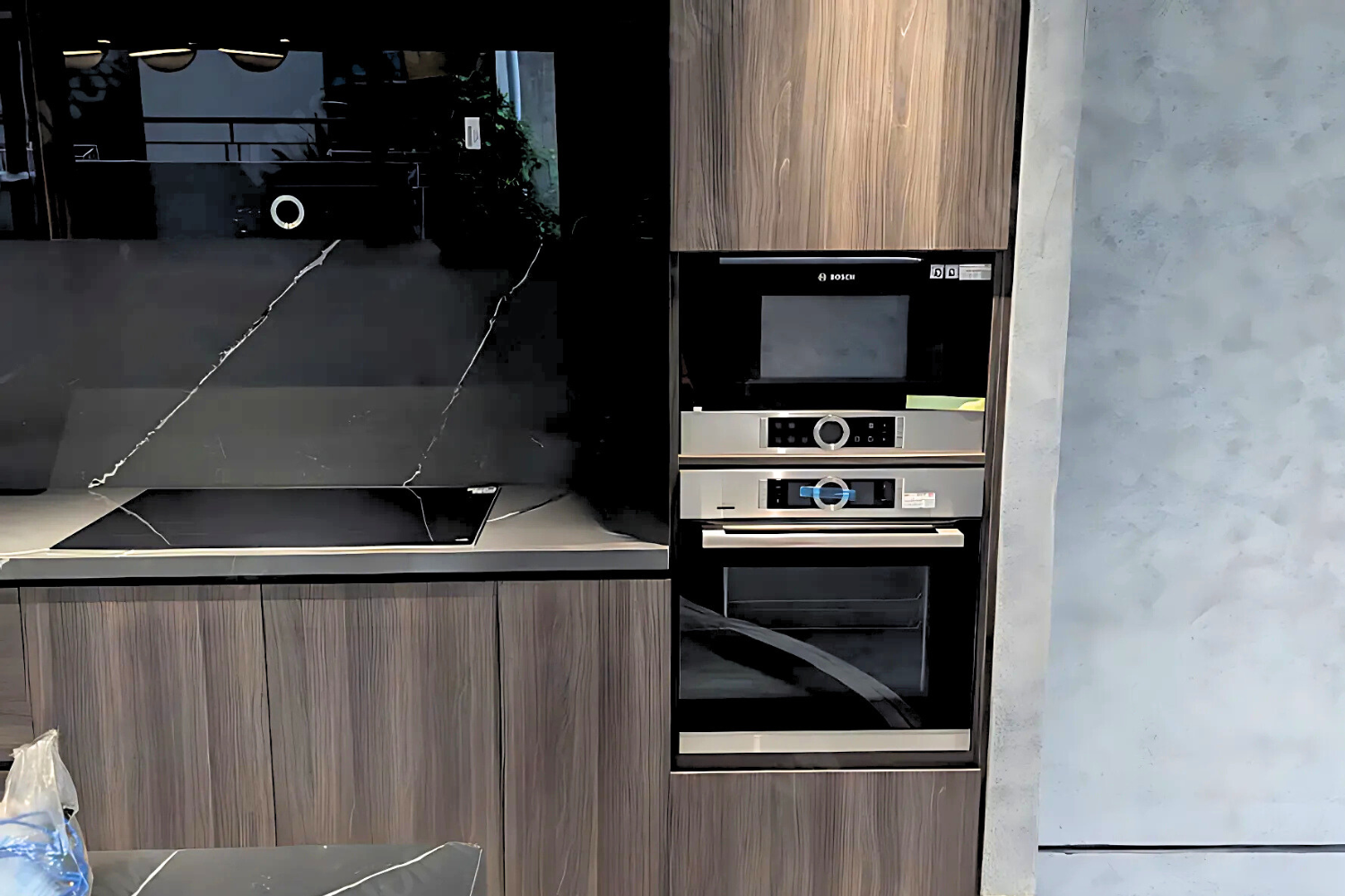 Lò Vi Sóng Không Đĩa Quay Bosch BFL634GS1B Series 8 | Khoang Lò 21 Lít