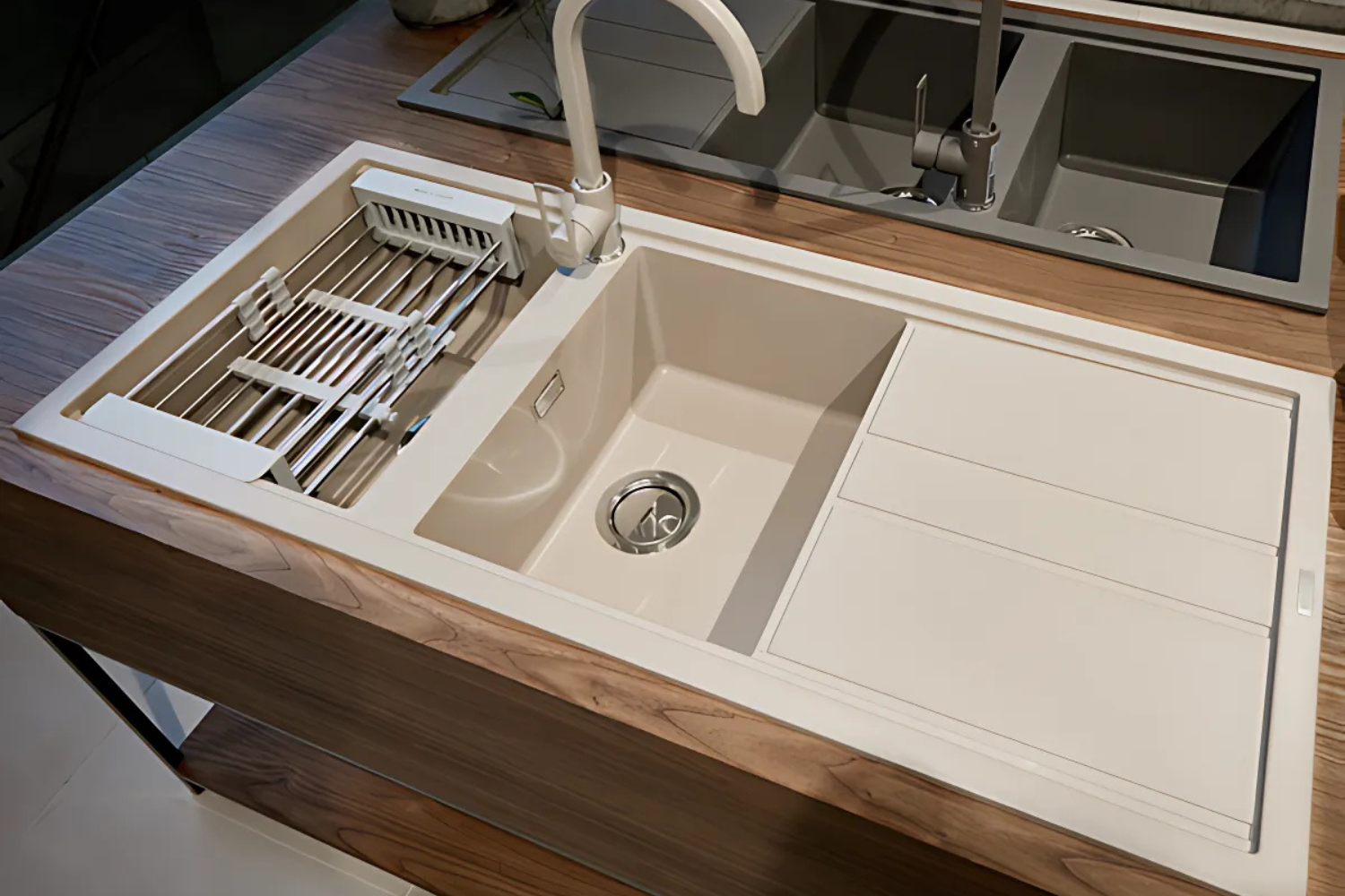 Chậu Rửa Bát 2 Hố Bằng Đá Granite Malloca TORTORA K-50043