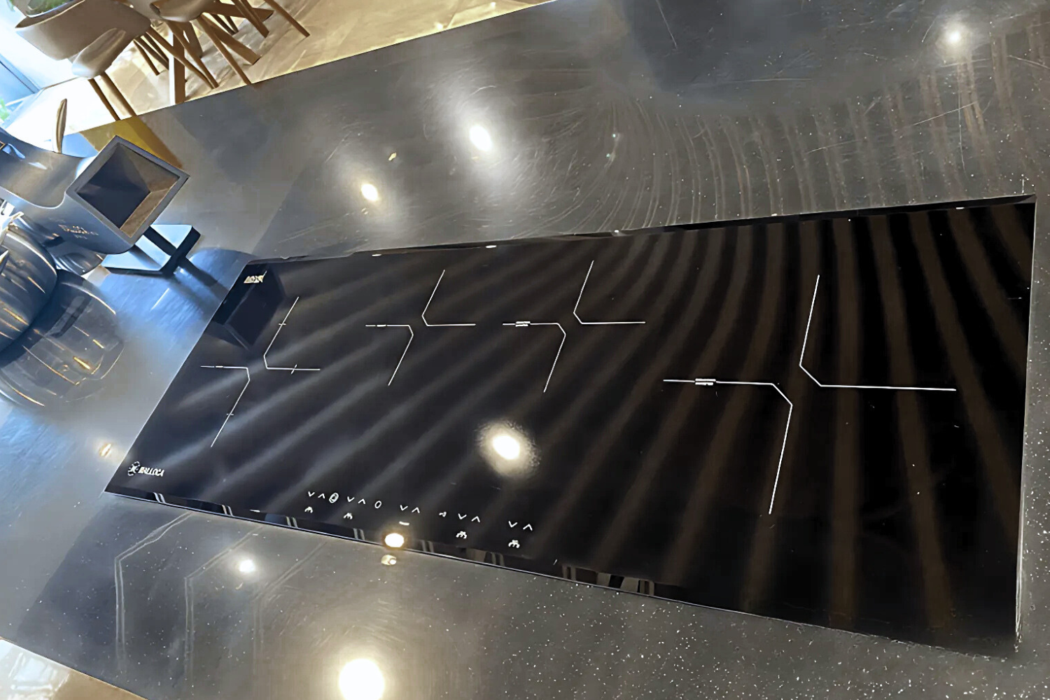 Bếp từ Malloca MH-04IR S