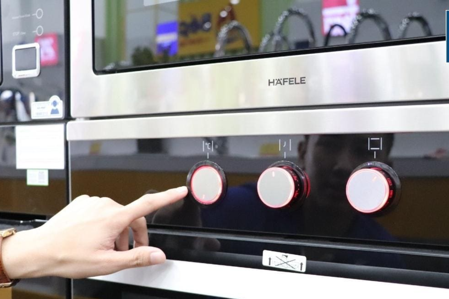 Lò Nướng Âm Tủ Hafele HO-K60B (534.05.581) | Lắp Âm 65 Lít