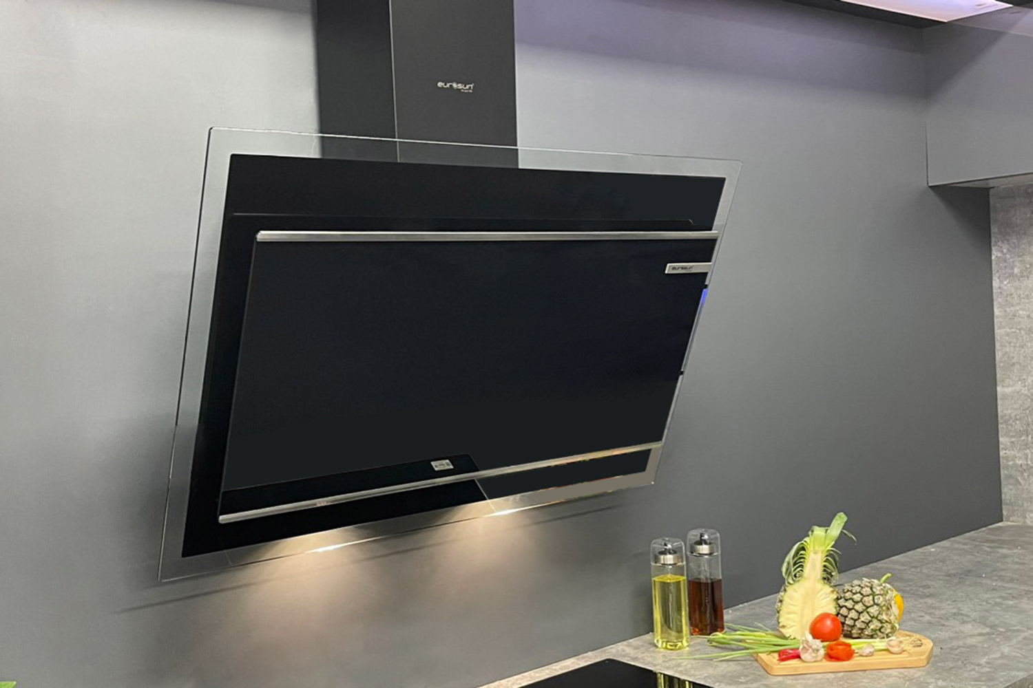 Hút mùi gắn tường Eurosun EH-90CN78B | 90 cm