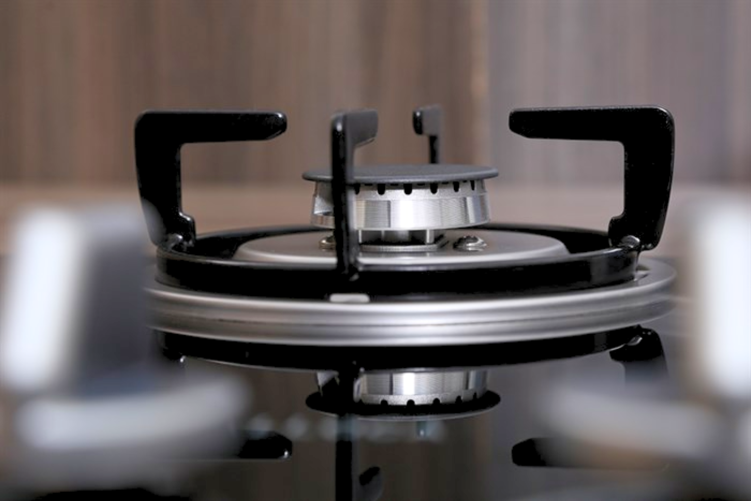 Bếp Gas Malloca GHG 733B - Bếp Âm 03 Vùng Nấu