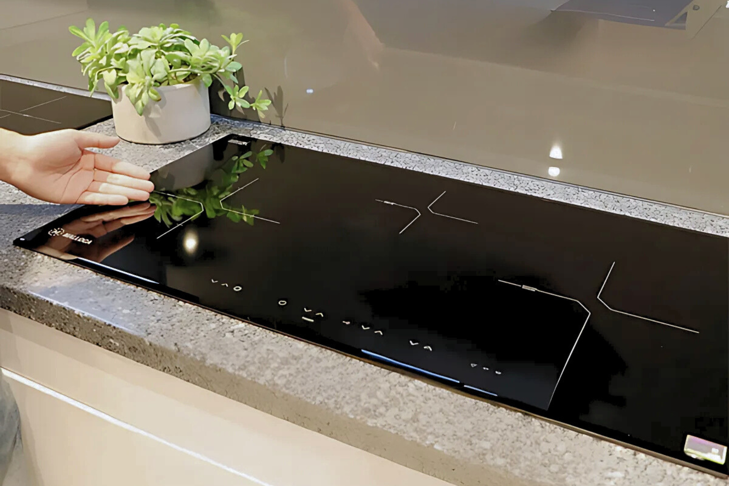 Bếp từ Malloca MH-04IR S