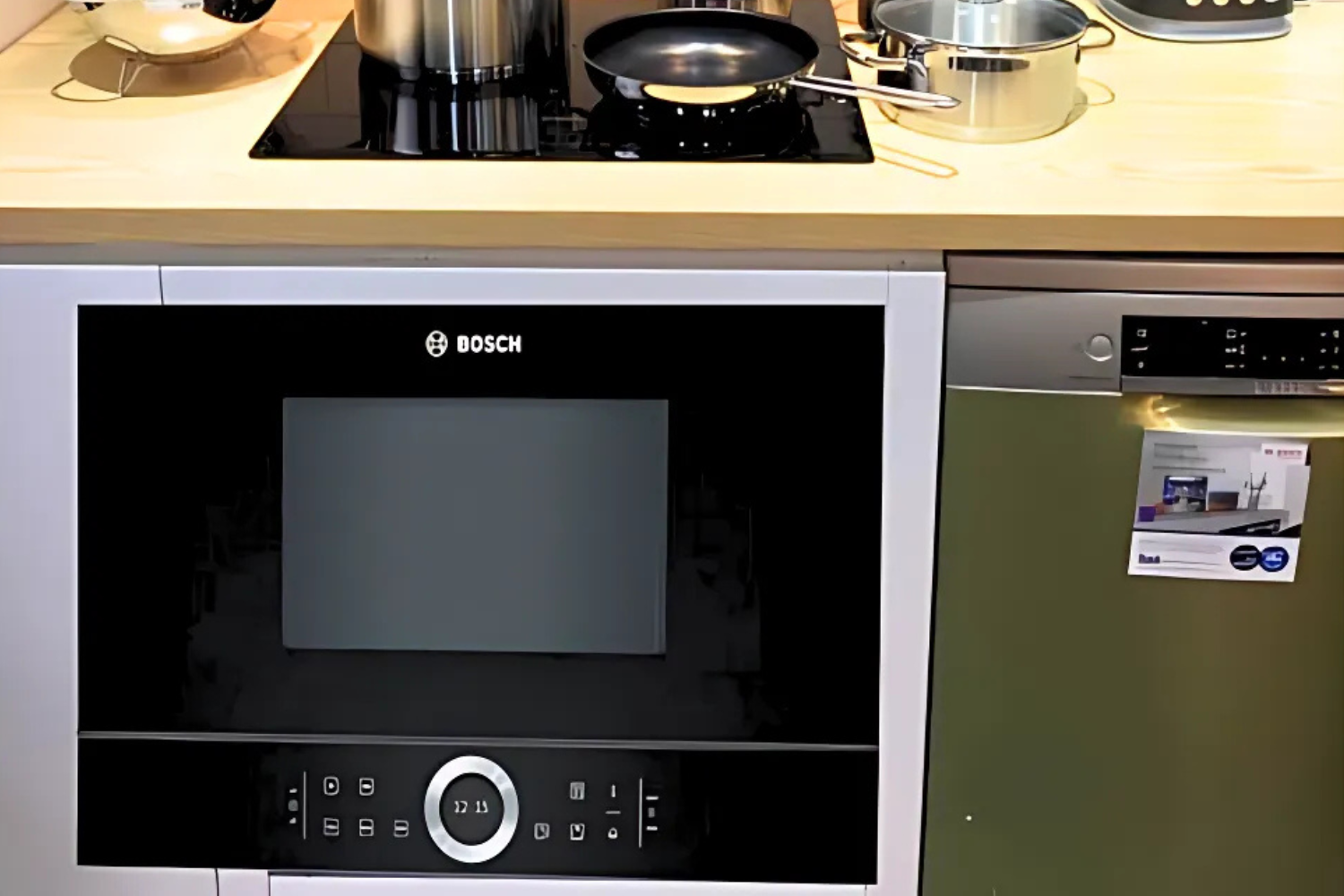 Lò Vi Sóng Không Đĩa Quay Bosch BFL634GB1B Serie 8 | Dung Tích 21L