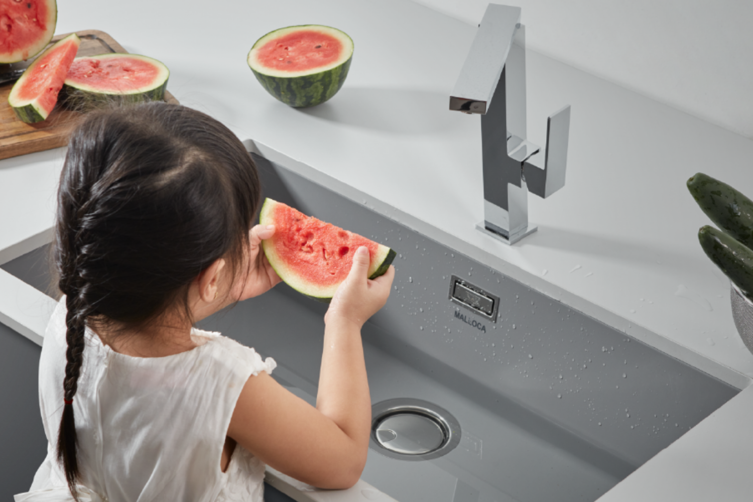 Chậu Rửa Bát 1 Hố Bằng Đá Granite Malloca ZEN K-13073