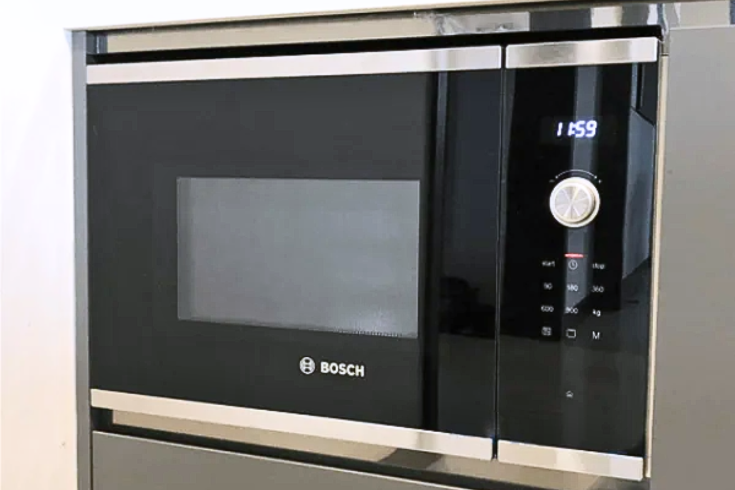 Lò Vi Sóng Có Nướng Bosch BEL554MS0B Series 6 | Lắp Âm 25 Lít