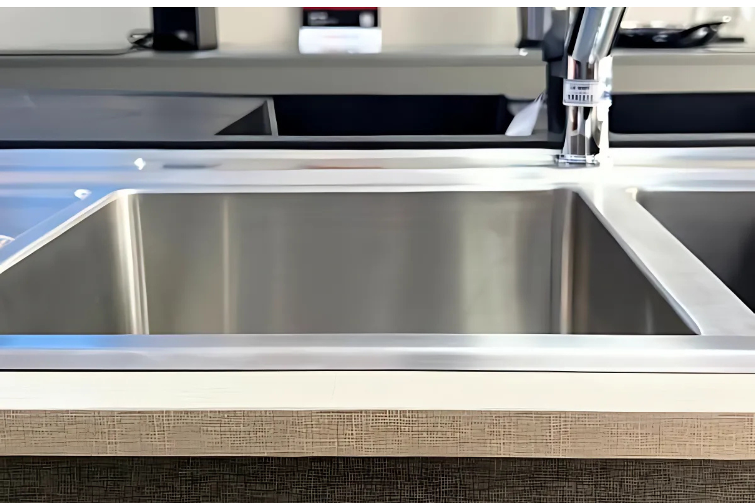 Máy Rửa Bát 2 Hố Inox 304 Malloca MS 8816 N