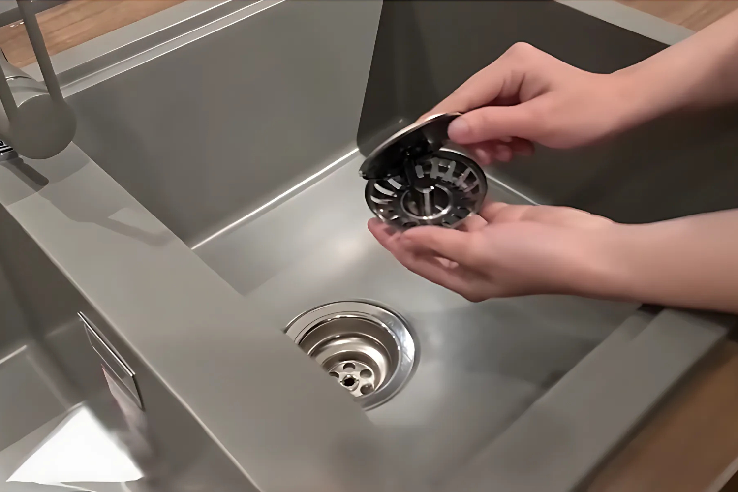 Chậu Rửa Bát 2 Hố Bằng Đá Granite Malloca TITANIUM K-45073