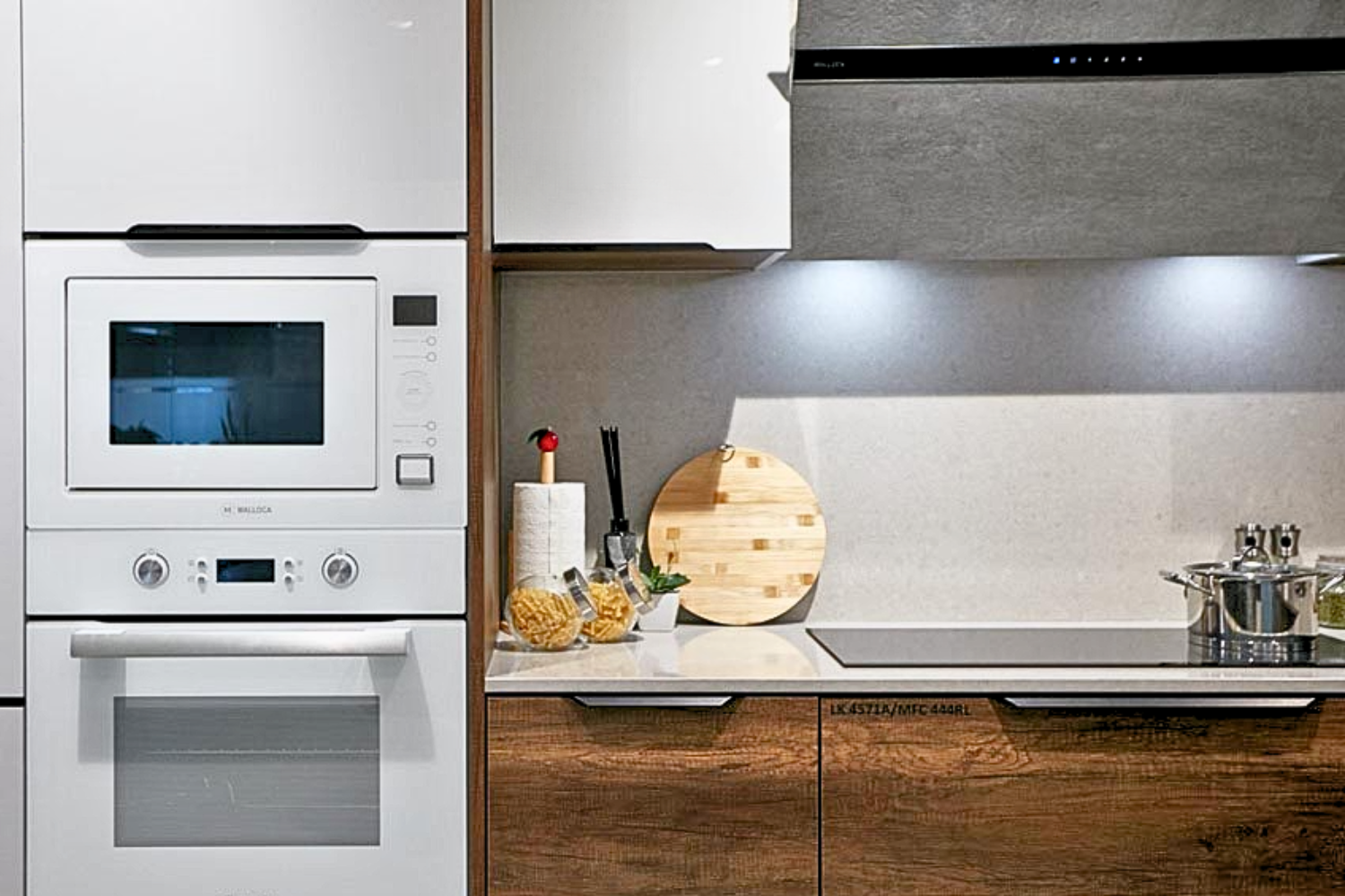 Lò Vi Sóng Có Nướng Malloca MW-927BG | Lắp Âm 27 Lít