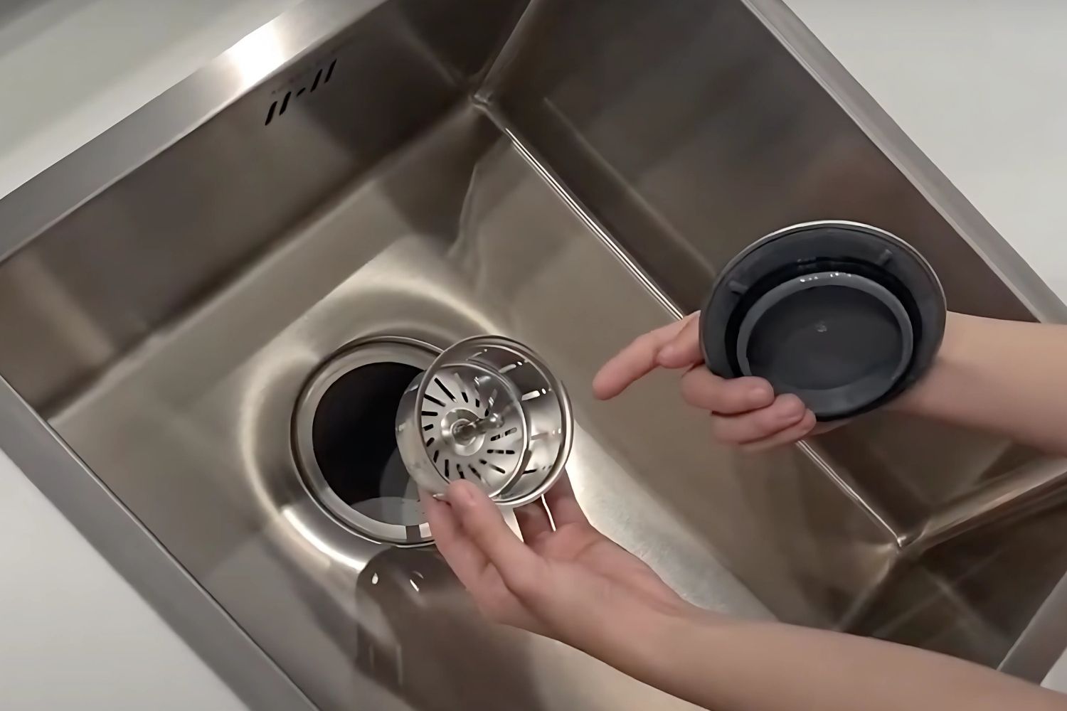 Chậu Rửa Bát 1 Hố Inox 304 Malloca MS 6044