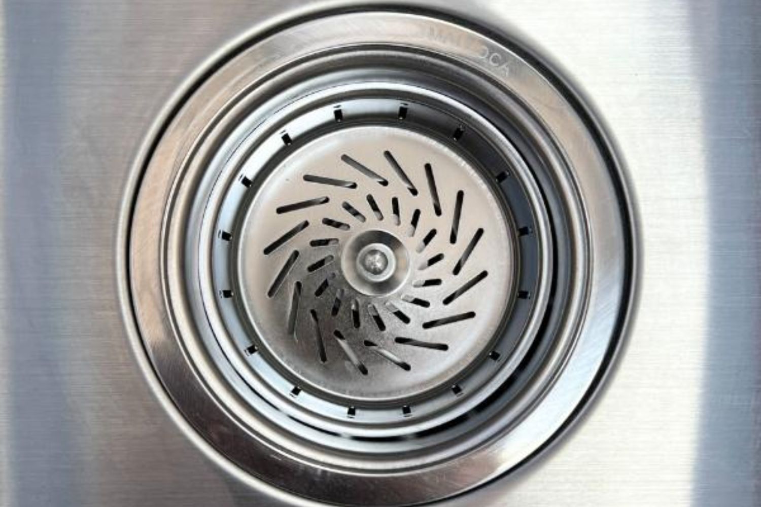 Chậu Rửa Bát 1 Hố Inox 304 Malloca MS 1023