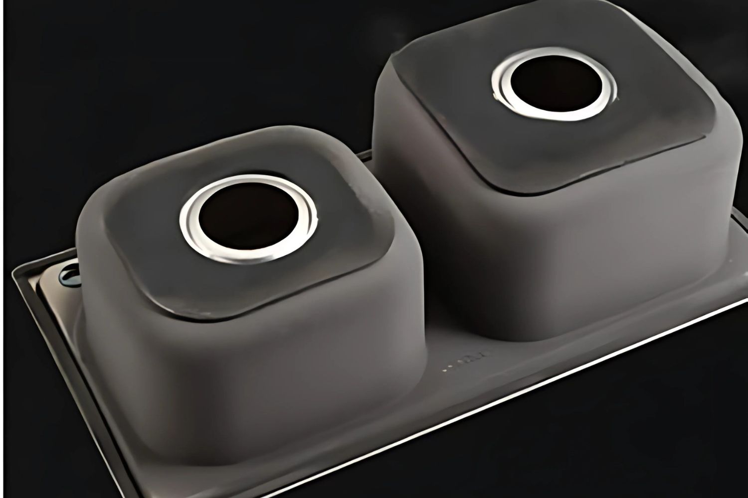 Chậu Rửa Bát 2 Hố Bằng Inox 304 Eurosun SKYLAND EU-8245S